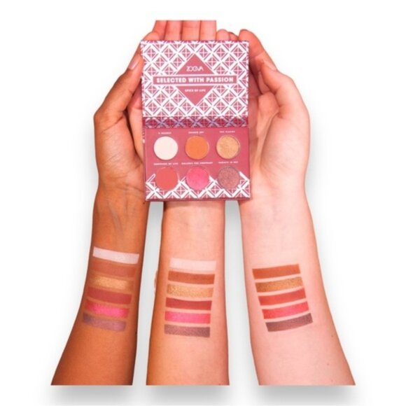 🆕 NWT Spice of Life Voyager Palette Zoeva Eyeshadow Palette - Picture 2 of 4